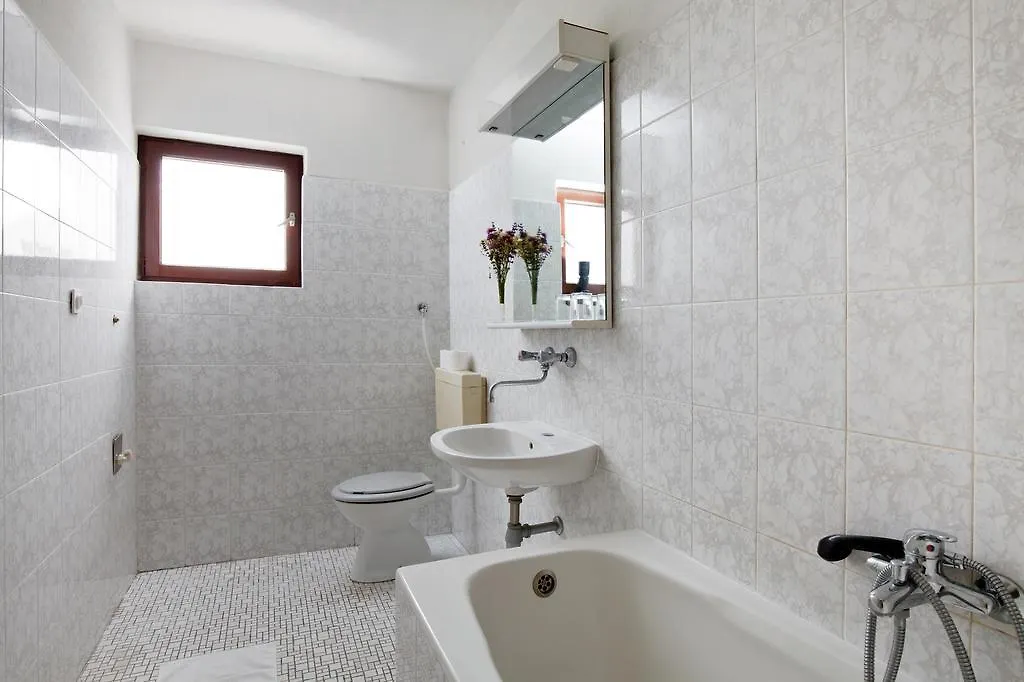 Adria Guesthouse Kaštela Gasthof