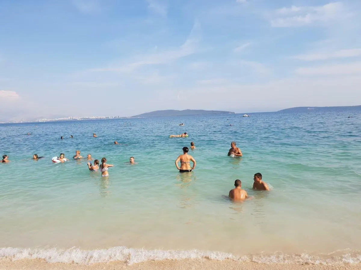Adria Guesthouse Kastela 3*,  Croatia